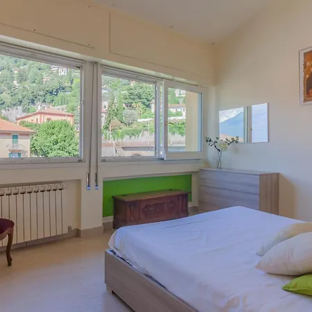 Xerxes House Apartmán *